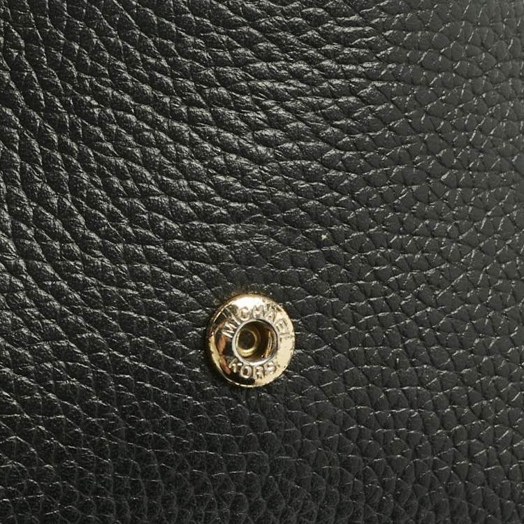 Pre Owned Michael Kors Black Leather Mott Wallet on Strap
