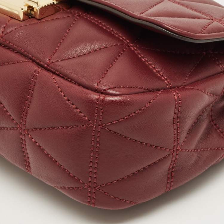 مملوكة مسبقًا Michael Kors Burgundy Quilted Leather Small Sloan Shoulder Bag