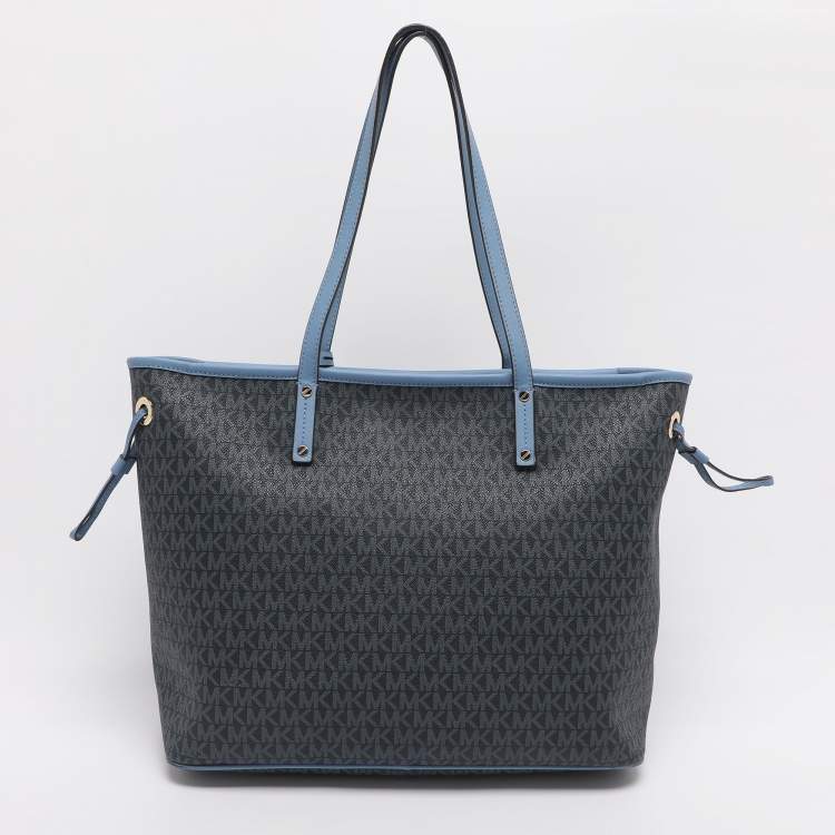 Pre Owned Michael Kors Blue Signature Coated Canvas and Leather Jet Set Travel Tote