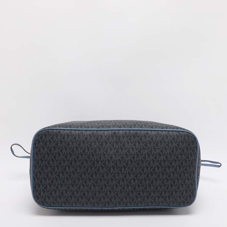 Pre Owned Michael Kors Blue Signature Coated Canvas and Leather Jet Set Travel Tote