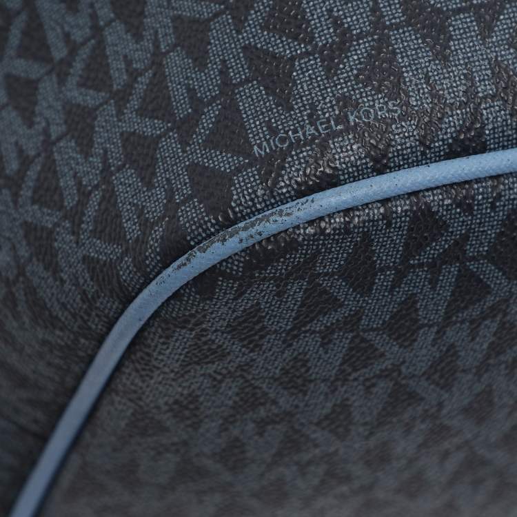 Pre Owned Michael Kors Blue Signature Coated Canvas and Leather Jet Set Travel Tote