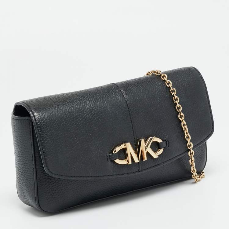 Pre Owned Michael Kors Izzy Large Black Leather Chain Clutch