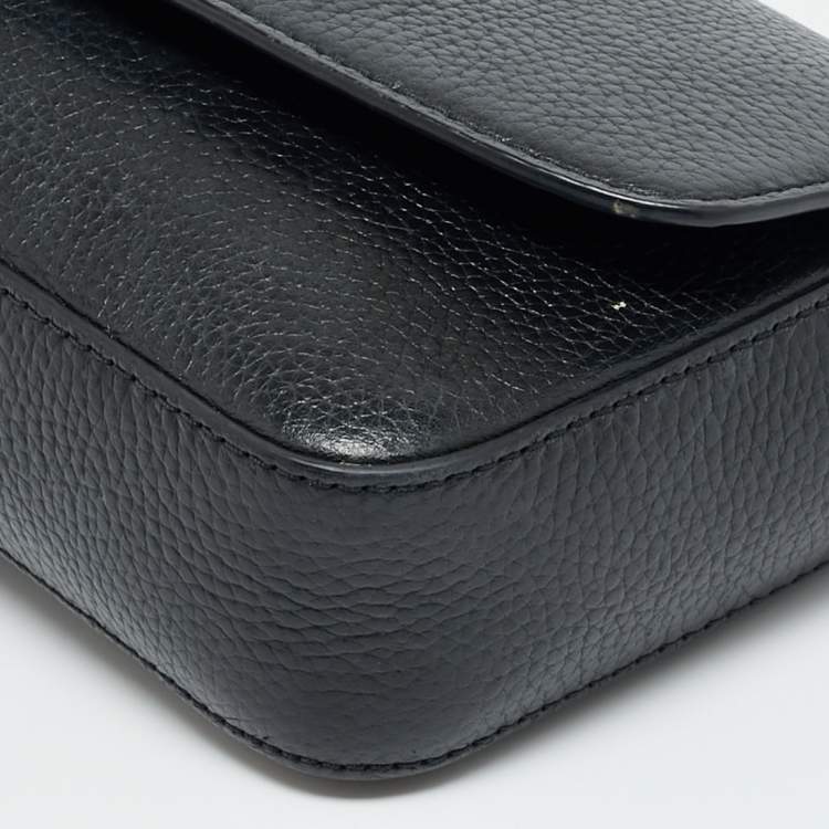 Pre Owned Michael Kors Izzy Large Black Leather Chain Clutch