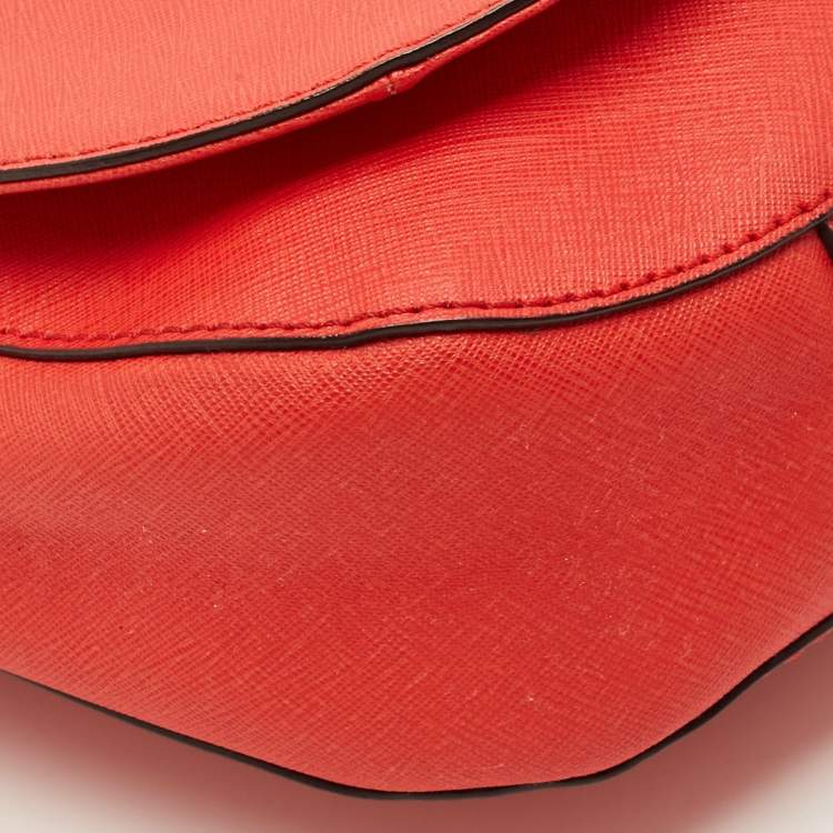 Pre Owned Michael Kors Hamilton Flap Red Leather Messenger Bag