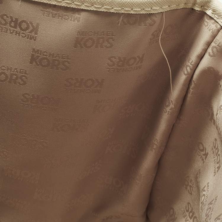 Pre Owned Michael Kors Jet Set Off White/Grey Python Embossed and Leather Tote