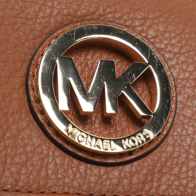 Pre Owned Michael Kors Fulton Brown Leather Flap Continental Wallet