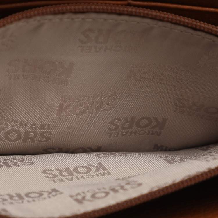 Pre Owned Michael Kors Fulton Brown Leather Flap Continental Wallet