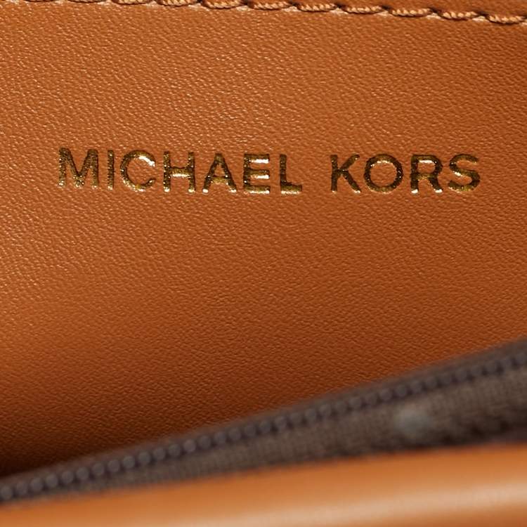 Pre Owned Michael Kors Greenwich Medium Signature Brown Coated Canvas and Leather Top Handle Bag
