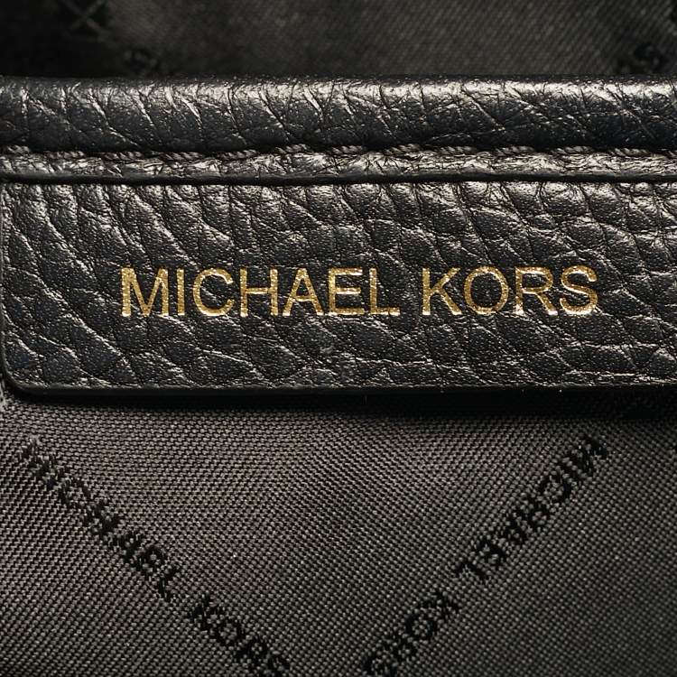 مملوكة مسبقًا Michael Kors Studded Abbey Black Leather Backpack