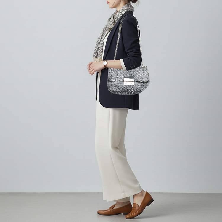 Pre Owned Michael Kors Sloan Navy Blue Quilted Tweed Shoulder Bag