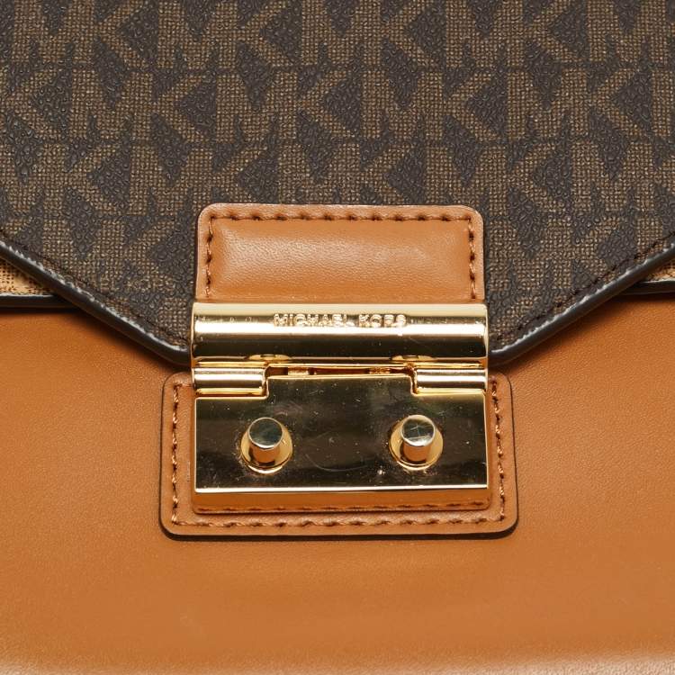 مملوكة مسبقًا Michael Kors Sloan Flap Brown Signature Coated Canvas and Leather Top Handle Bag