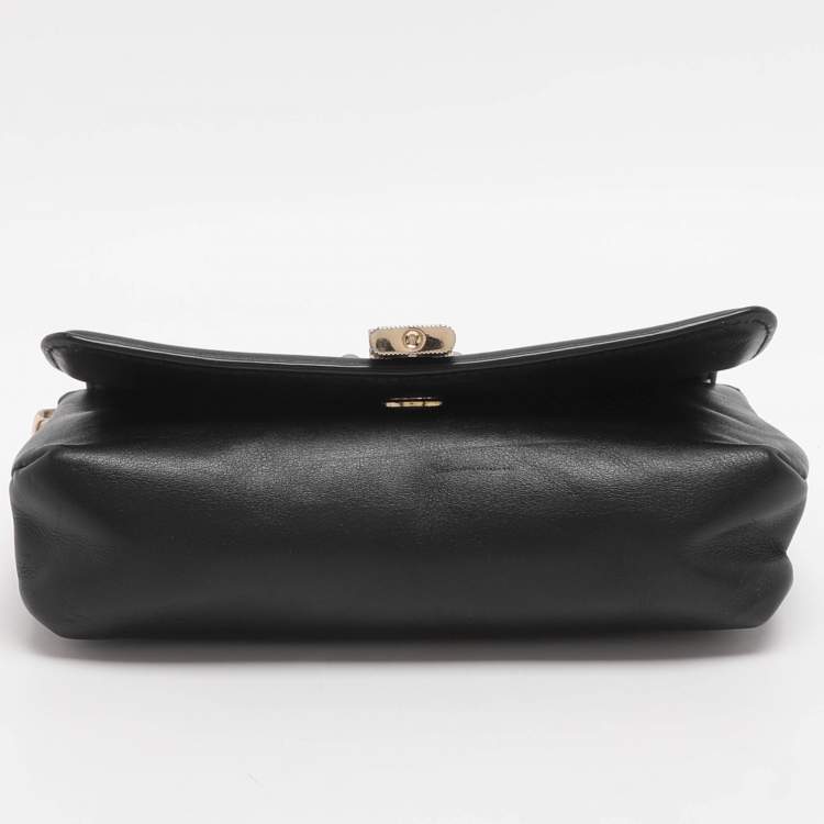 Pre Owned Michael Kors Padlock Black Leather Chain Shoulder Bag