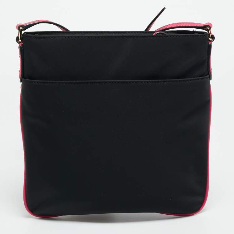 مملوكة مسبقًا Michael Kors Kelsey Large Black/Fuchsia Nylon Crossbody Bag