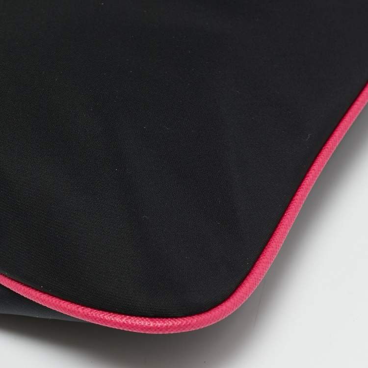 مملوكة مسبقًا Michael Kors Kelsey Large Black/Fuchsia Nylon Crossbody Bag