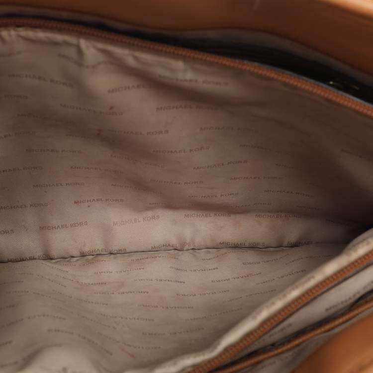 Pre Owned Michael Kors Jet Set Brown Saffiano Leather Snap Pocket Tote