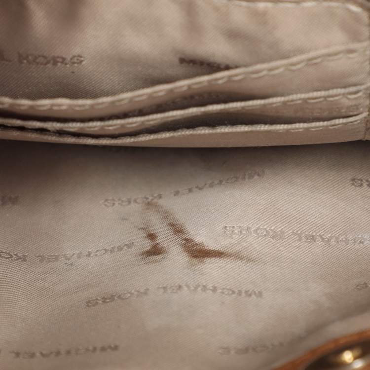 Pre Owned Michael Kors Jet Set Brown Saffiano Leather Snap Pocket Tote