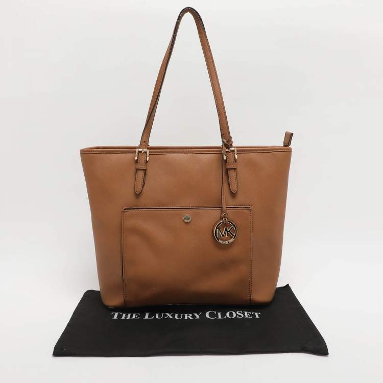 Pre Owned Michael Kors Jet Set Brown Saffiano Leather Snap Pocket Tote