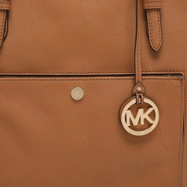 Pre Owned Michael Kors Jet Set Brown Saffiano Leather Snap Pocket Tote