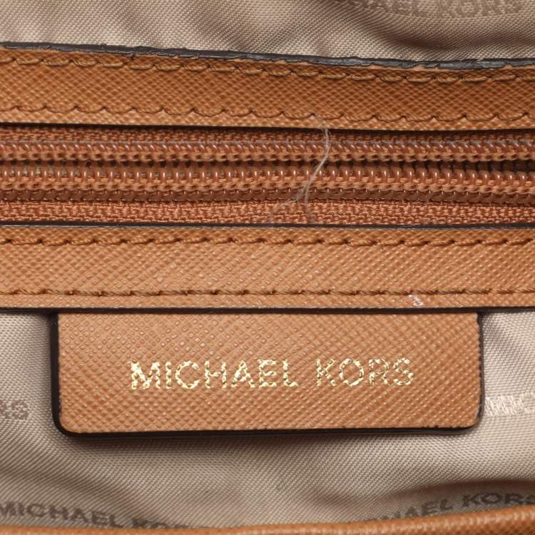 Pre Owned Michael Kors Jet Set Brown Saffiano Leather Snap Pocket Tote