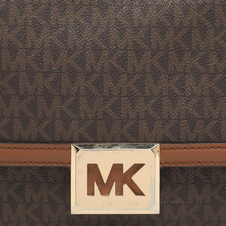 Pre Owned Michael Kors Sonia Medium Brown Signature Coated Canvas Shoulder Bag