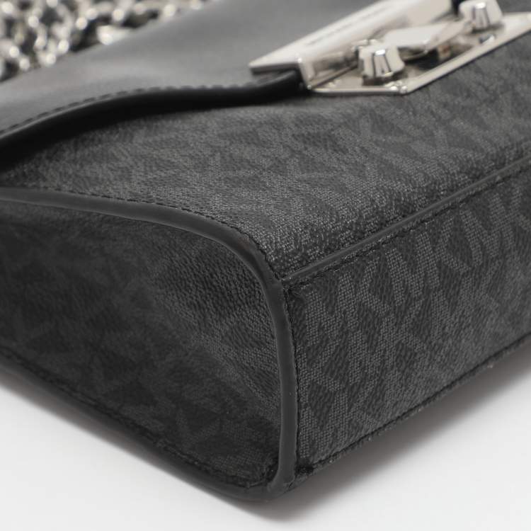 Pre Owned Michael Kors Rose Black/Grey Signature Coated Canvas and Leather Shoulder Bag