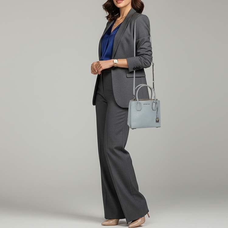 Pre Owned Michael Kors Mercer Small Light Blue Leather Tote