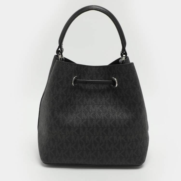 Pre Owned Michael Kors Suri Black Signature Coated Canvas and Leather Drawstring Bucket bag