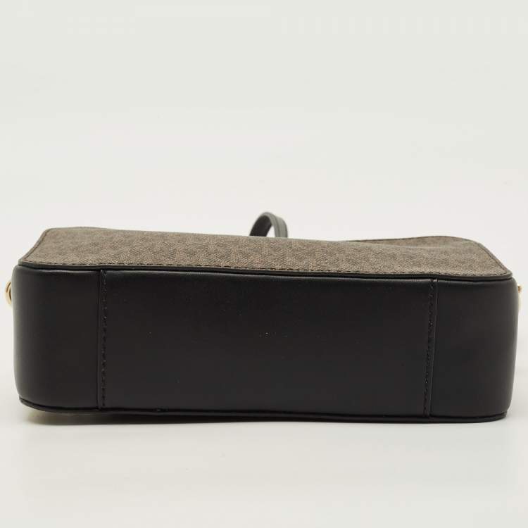 Pre Owned Michael Kors Jet Set Camera Tassel Brown/Black Signature Coated Canvas Crossbody Bag