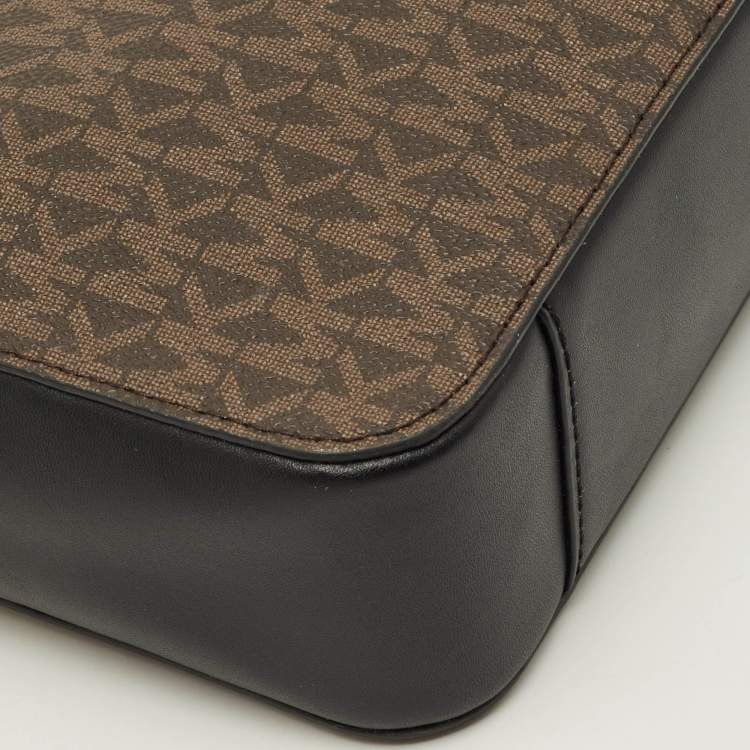 Pre Owned Michael Kors Jet Set Camera Tassel Brown/Black Signature Coated Canvas Crossbody Bag