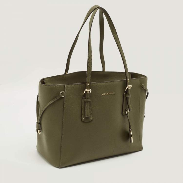 Pre Owned Michael Kors Voyager Medium Olive Green Leather Tote