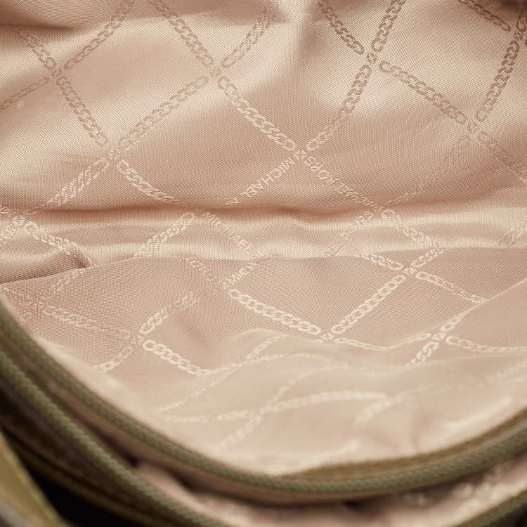 Pre Owned Michael Kors Voyager Medium Olive Green Leather Tote