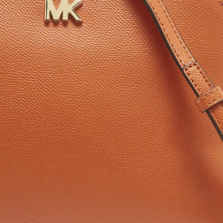 Pre Owned Michael Kors Dome Orange Leather Crossbody Bag