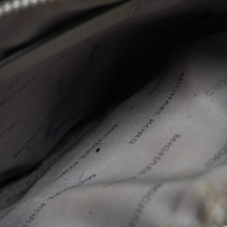 Pre Owned Michael Kors Mercer Small Silver Leather Tote