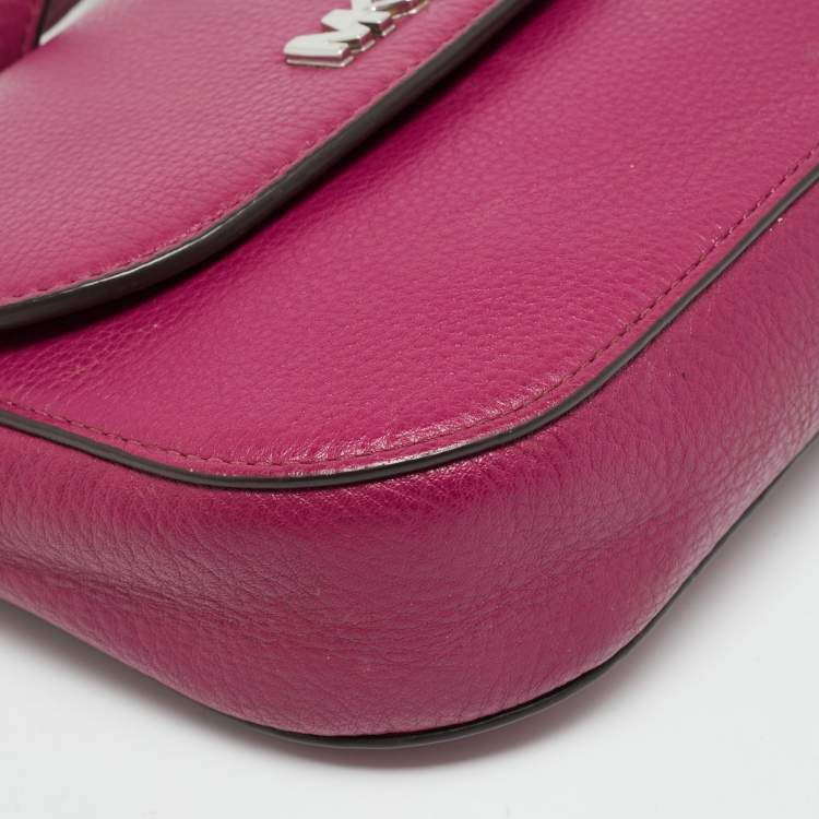 Pre Owned Michael Kors Mott Magenta Leather Crossbody Bag