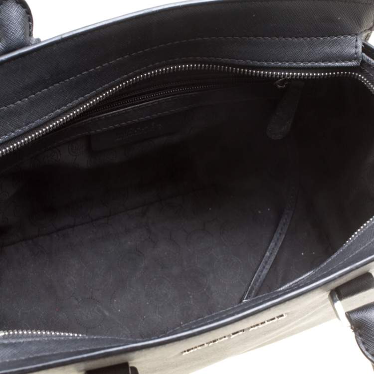 Pre Owned Michael Michael Kors Black Leather Medium Selma Eyelet Top Handle Bag