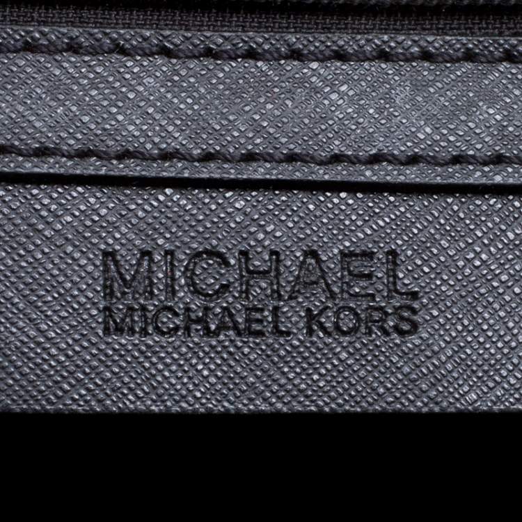 Pre Owned Michael Michael Kors Black Leather Medium Selma Eyelet Top Handle Bag