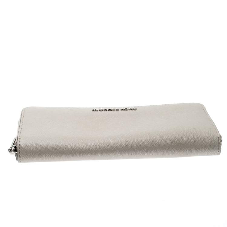 Pre Owned Michael Kors Grey Saffiano Leather Zip Around Wallet