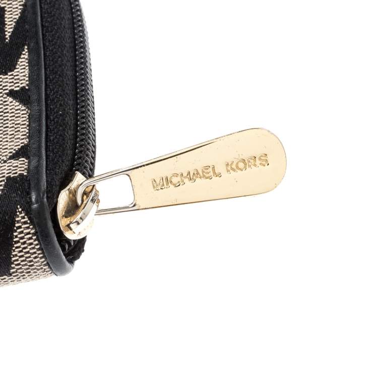 Pre Owned Michael Kors Black Signature Canvas Zip Around Wallet
