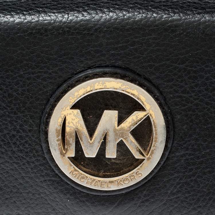 Pre Owned Michael Kors Black Leather Fulton Wallet