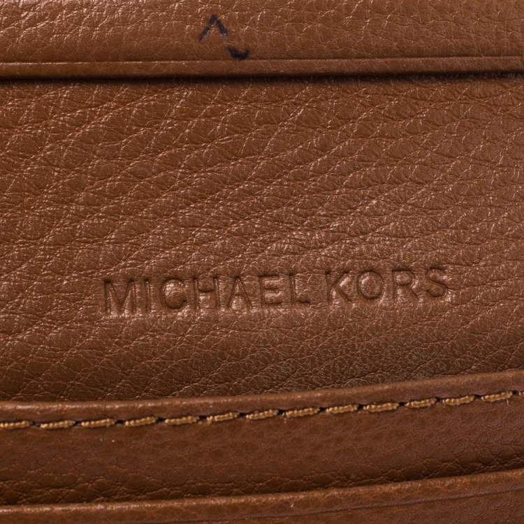 Pre Owned Michael Kors Brown Leather Flap Compact Wallet