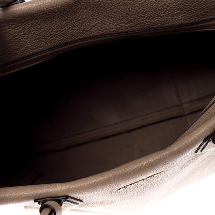 Pre Owned Michael Kors Beige Pebbled Leather Large Mercer Tote