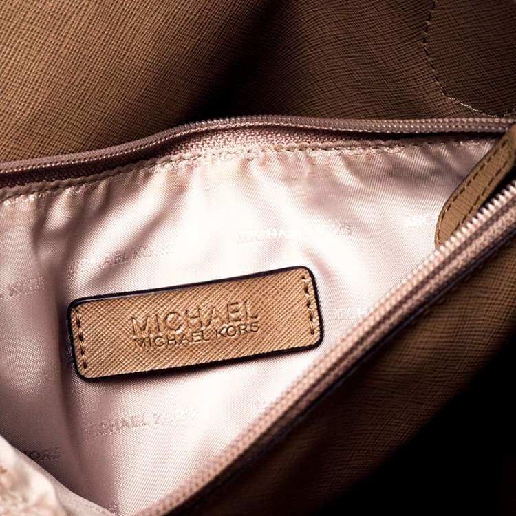 Pre Owned Michael Kors Beige Pebbled Leather Large Mercer Tote