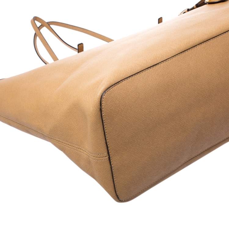 Pre Owned Michael Kors Tan Saffiano Leather Jet Set Tote