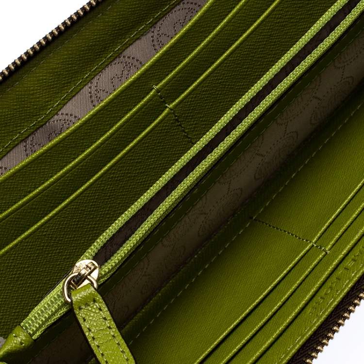 Pre Owned Michael Kors Brown Signature Leather Zip Around Continental Wallet