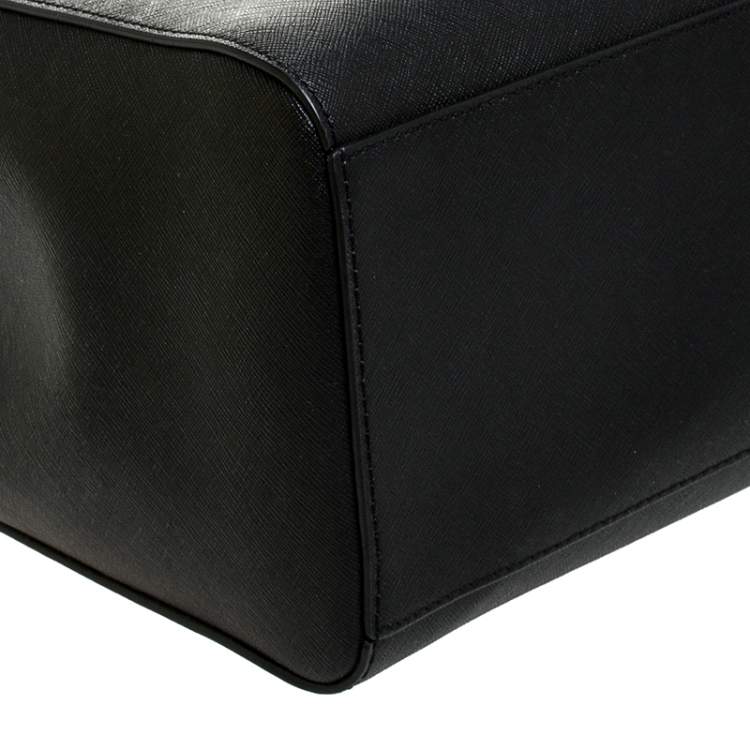 Pre Owned Michael Kors Black Leather Sofia Tote