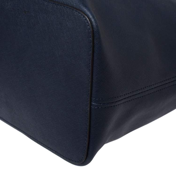 Pre Owned Michael Kors Blue Leather Jet Set Travel Tote