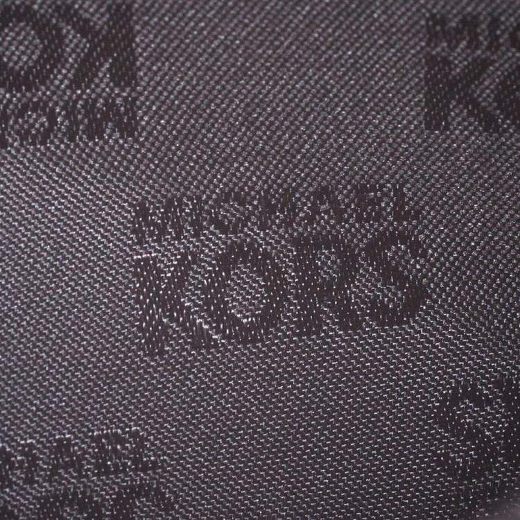 مملوكة مسبقًا Michael Kors Black Leather Flap Continental Wallet