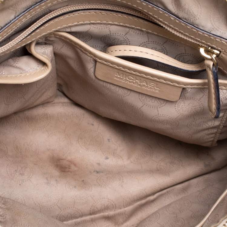 Pre Owned MICHAEL Michael Kors Beige Signature Coated Canvas Cindy Dome Satchel