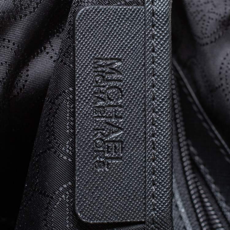 Pre Owned Michael Michael Kors Black Leather Medium Jet Set Top Zip Tote