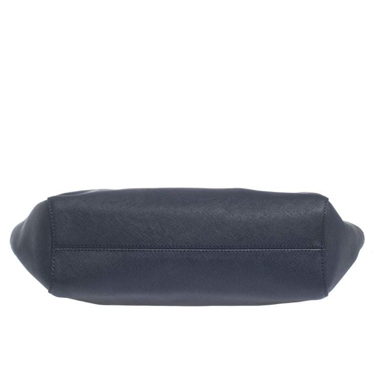 Pre Owned Michael Kors Navy Blue Leather Jet Set Travel Chain Shoulder Bag